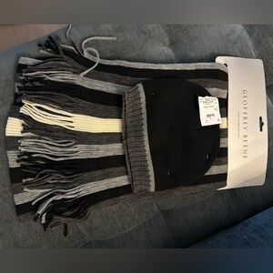 New scarf set -Geoffrey Beene